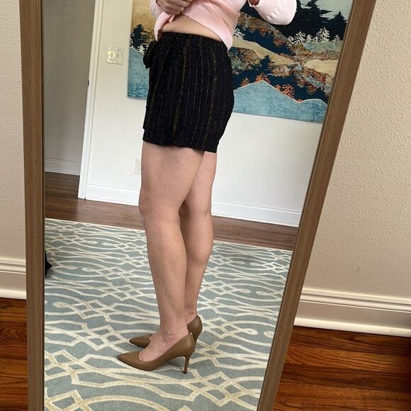 Francesca’s Wendy Lurex Black and Gold Drawstring Shorts Size XS - Picture 4 of 12